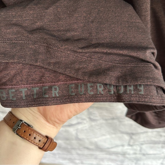 PREOWNED LULULEMON BROWN SHORT SLEEVE ATHLETIC TSHIRT MENS XL - Picture 3 of 6